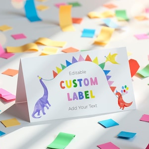 Etiquetas personalizadas para fiestas de dinosaurios / Etiquetas editables de comida para niños / Imprimibles para fiestas infantiles / Tarjetas de lugar para fiestas jurásicas planas y plegadas