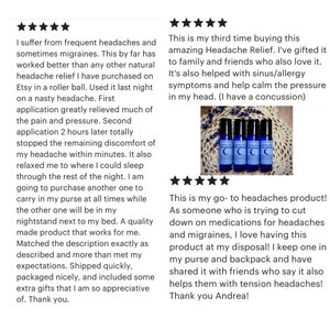 Puede incluir: Tres botellas de vidrio azul con una etiqueta blanca y un logotipo de luna creciente blanco. La etiqueta dice "Headache Relief". Las botellas est&aacute;n sobre una superficie de crochet blanco.