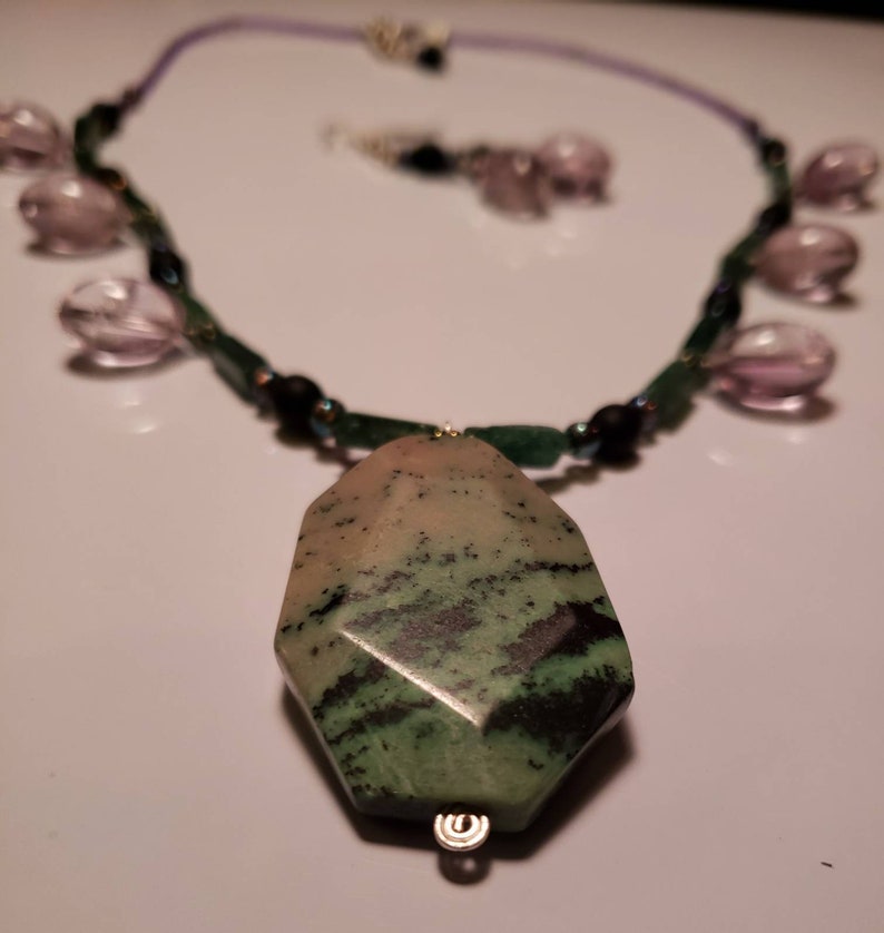 jasper Emerald green adventuren Amethyst