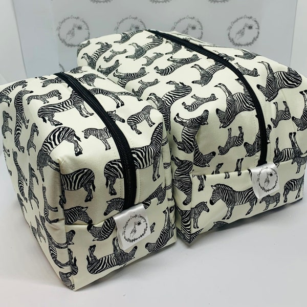 Zebra Make Up and Wash Bag Set | Make Up Bag | Wash Bag | Toiletry Bags | Travel Bags | Cosmetic Bag | Gift Idea| Make Up | Bag Sets | Gift