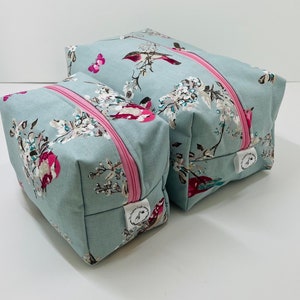 Blue bird Make Up and Wash Bag Set | Make Up Bag | Wash Bag | Toiletry Bags | Travel Bags | Cosmetic Bag | Gift Idea | Make Up | Bag Sets