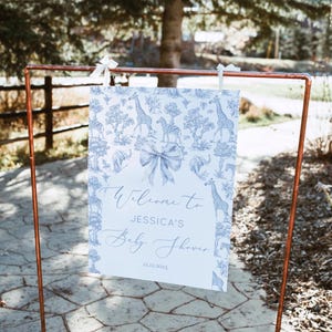 Toile Safari Baby shower Welcome sign. Blue Toile de Jouy Safari Baby shower arch bow Welcome sign. Corjl Editable templates #toi1
