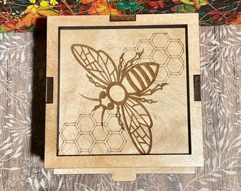 Apiary Mother’s Day sliding lid bee box