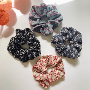 Floral Chiffon Hair Scrunchies, Hair Elastic Ties for Women, Cute Soft Fabric Scrunchy Pack, Waffle Scrunchie Set