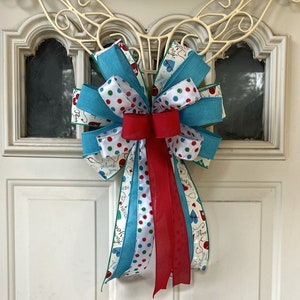 Nurse Bow, Healthcare Worker Bow, Gift for Nurse, Heathcare Wreath