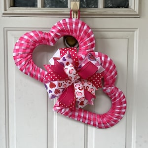 Valentine Day Wreath, Double Heart Valentine Day Wreath, Front Door Valentine Heart Decor, Valentines Buffalo Plaid Heart Door Hanger