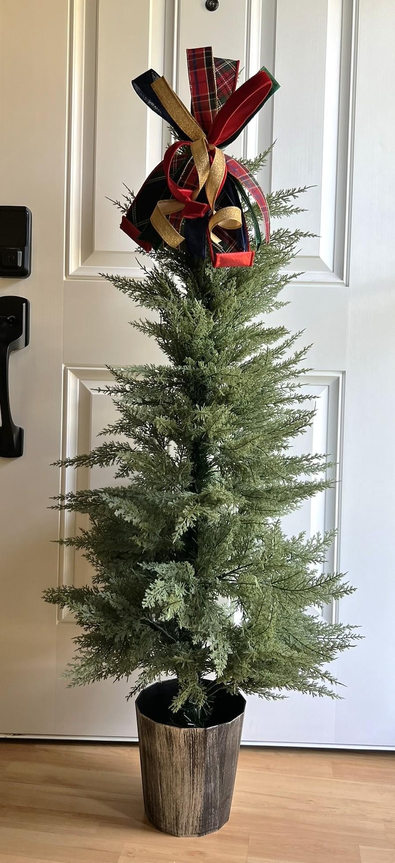 Red with Green Plaid Christmas Tree Bow for Wreath, Small Tartan Christmas Bow, Plaid Tree Topper Bow, Red Green Blue Gold Bow for Lantern bild 9