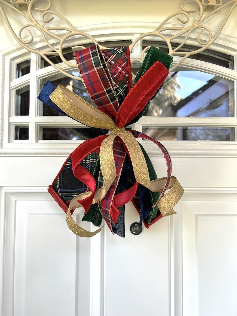 Red with Green Plaid Christmas Tree Bow for Wreath, Small Tartan Christmas Bow, Plaid Tree Topper Bow, Red Green Blue Gold Bow for Lantern bild 3