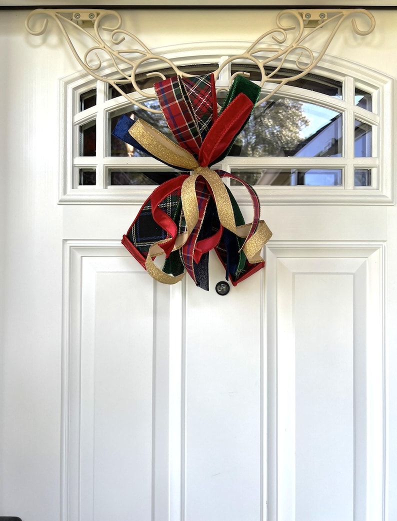 Red with Green Plaid Christmas Tree Bow for Wreath, Small Tartan Christmas Bow, Plaid Tree Topper Bow, Red Green Blue Gold Bow for Lantern bild 2
