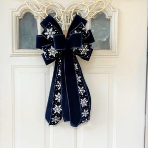Snowflake Velvet Christmas Tree Bow for Wreath, Lantern Bow Decoration, Navy Velvet Ribbon, Red Snowflake Bow, Black Winter Decor