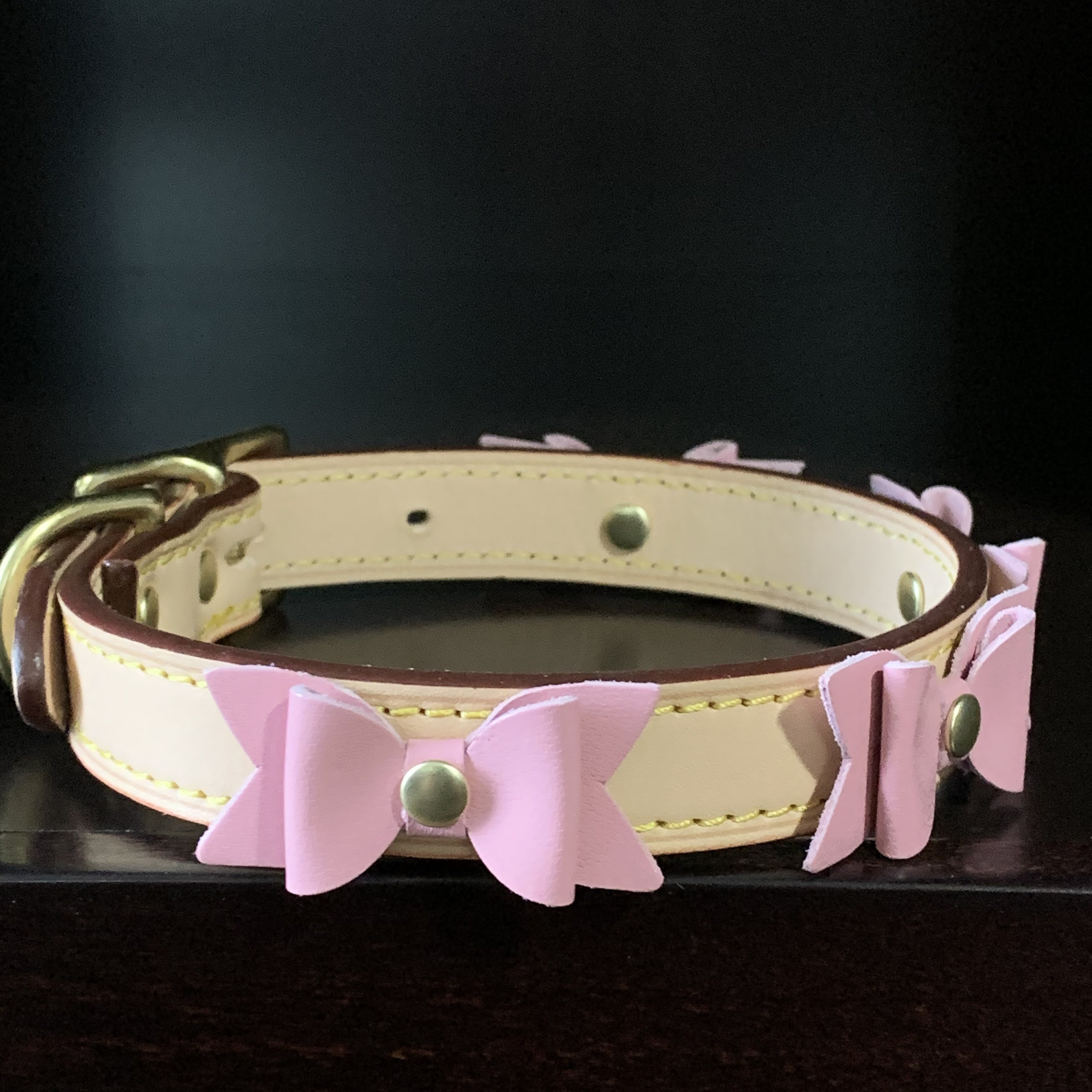 Louis Vuitton Monogram Baxter Dog Collar - Brown Pet Accessories, Decor &  Accessories - LOU773806