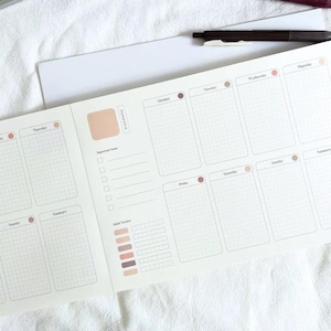 PaperNice Desk Pad Undated B5 | 25 Sheets/ 50 Pages double sided prints Weekly and Monthy Spread, aesthetic planner weekly plan monthly plan