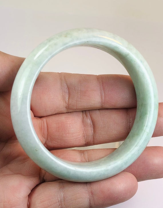 58.2mm Hand Carved Apple Green with Milky White A… - image 6