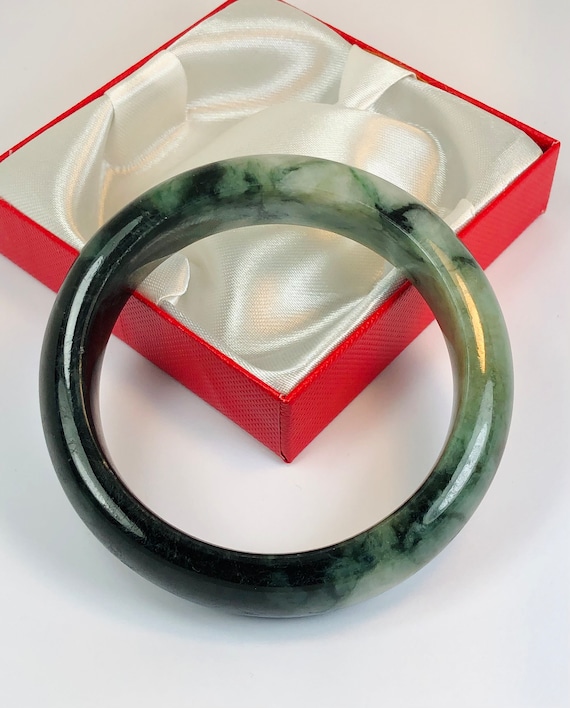62.5mm Hand Carved Emerald, Forest, and Apple Gre… - image 1
