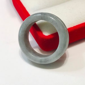 Anello a doppia fascia bianco latte grigiastro da 10 1/4 US realizzato a mano in giadeite birmana naturale di grado A/anello artigianale/regalo/anello per il pollice/PR184