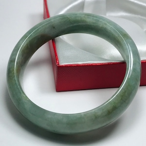 58.5mm Hand Carved Genuine Forest and Emerald Green with a Touch of Lavender Authentic Burmese Grade A Jadeite Jade Bangle/Vintage Jade/J187