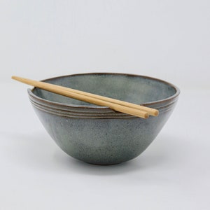 Ramen Bowl in Classic Blue - Handmade Ramen Bowl - Speckled Blue Ceramic Noodle Bowl - Ceramic Ramen Bowl - Large Ramen Bowl