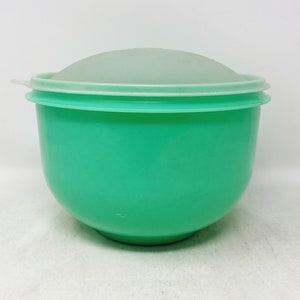 Vintage Tupperware Lettuce Crisper {Plastic Tupper Ware Lettuce Bowl  Jadeite Green Bowl} Pick 1 Batter Bowl Baking Kitchen Wedding Gift