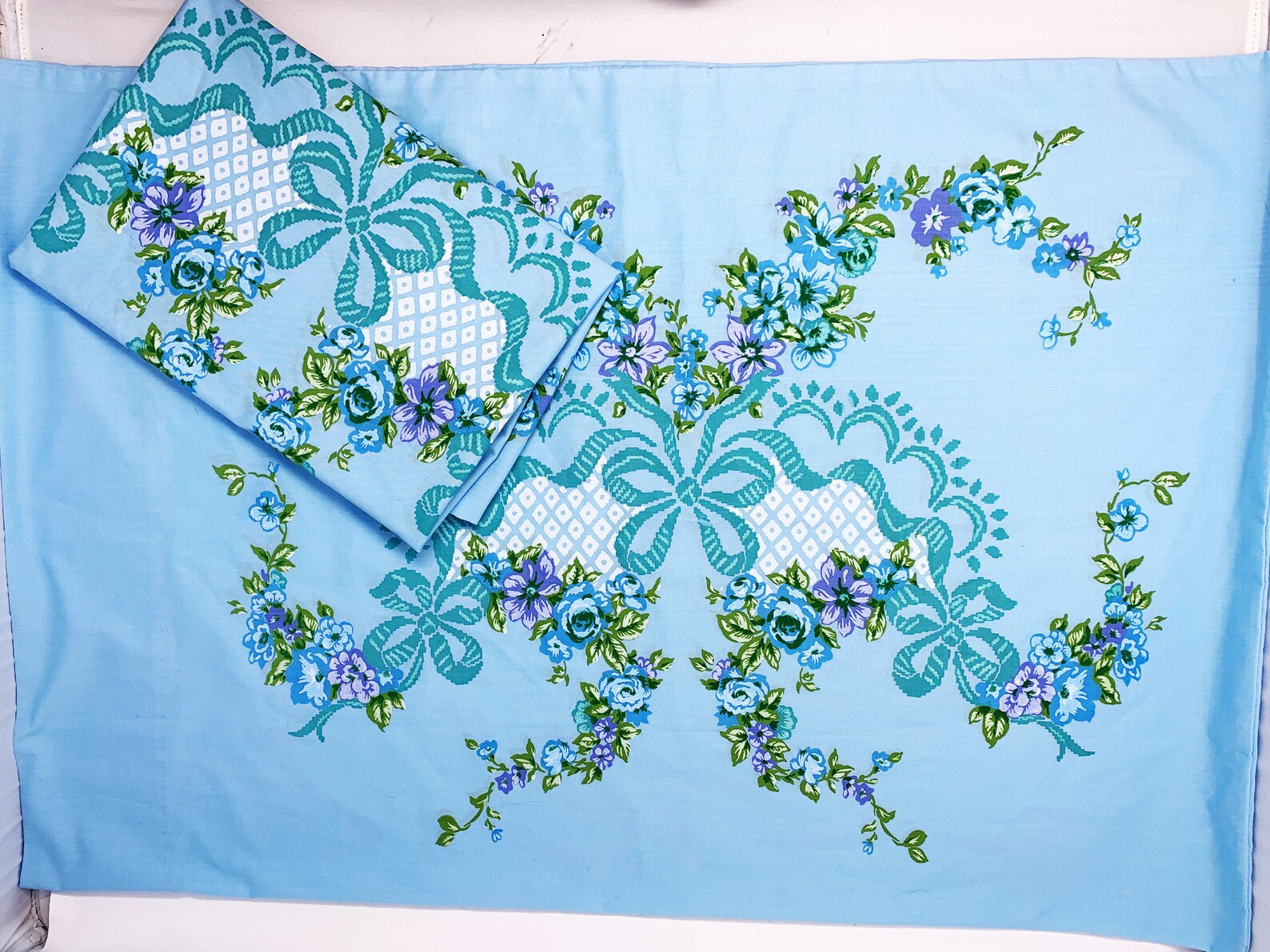 Blue Floral Pillowcases VINTAGE Like New Pair of 2 Ribbon Etsy