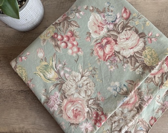 Ralph Lauren Floral Sheet | Queen Flat Sheet | Cottagecore Bedding | Shabby Chic Linen | Vintage Rose Botanical Cotton