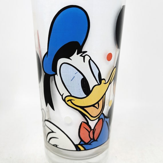 Disney 5 1/2-inch Glass Tumbler : Mickey Mouse / Minnie / Donald Duck