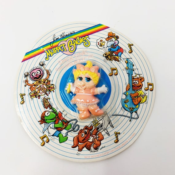 MIss Piggy Pin - Vintage Brooch - Jim Henson's Mup