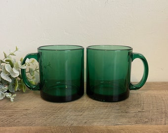 Emerald Green Glass Mugs - Vintage - Made in the USA - Set of 2 - Pair - Kitchen- Dishware - Coffee Cup