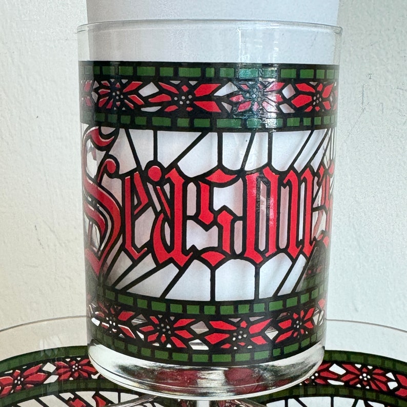 Season's Greetings Glasses 2 or 4 Houze Short Juice Old Fashioned