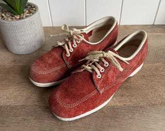 Vintage AMF Bowling Shoes | Red Suede Bowling Shoes Size 8 | Retro Rental Style Shoes | Mid Century Americana Decor