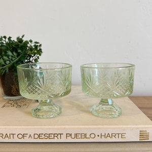 Vintage Green Glass Dessert Custard Cups | Pressed Glass Sherbet Bowls | Mid Century Compote Dishes | Depression Style Ice Cream Cups