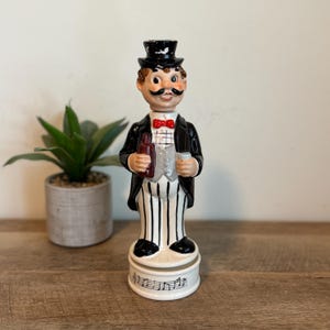 Gentleman Decanter Music Box - Vintage - Artmark - How Dry I Am - Tuxedo Man - Mustache - Bar - Haberdashery - Decor - Masculine - Figurine