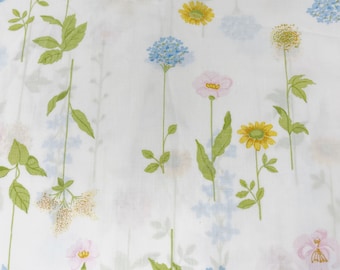Vintage Floral Sheet - TWIN - FLAT - Sheet - 2 Available - Wamsutta - Ultracale - Shabby Chic - Flowers - Fabric