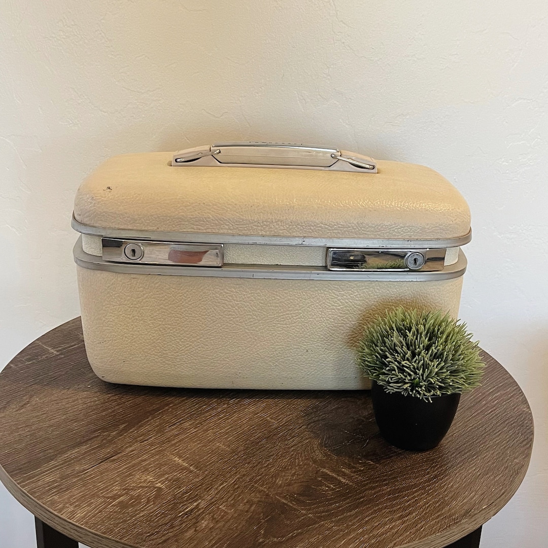 Vintage White Train Case Towncraft Train Case Vintage Makeup Case Small
