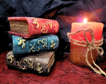 Bookworm Glycerin Soap , Hot Chocolate fragrance, Handpainted gold accents, 80 Grams