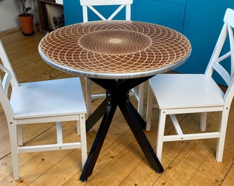 Table à manger ronde inhabituelle en époxy, table de cuisine, table pour 4 personnes, table à manger de cuisine, table moderne pour la maison et le bureau, table EN STOCK