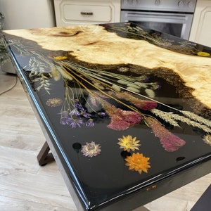 Dried flower river table, Custom Live Edge Hand-Crafted Dining Table, Floral Art Resin, Flowers in River Resin, Hardwood Slab Table