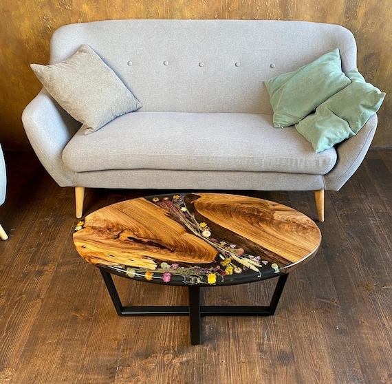 ドライフラワー付きオーバルライブエッジコーヒーテーブル、オーダー