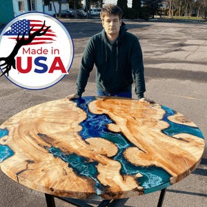 Harz Holz Runder Tisch, Benutzerdefinierte Größe, runder Epoxy Couchtisch, großer Esstisch rund, kleiner Beistelltisch, Terrassenmöbel, Kunsttischplatte