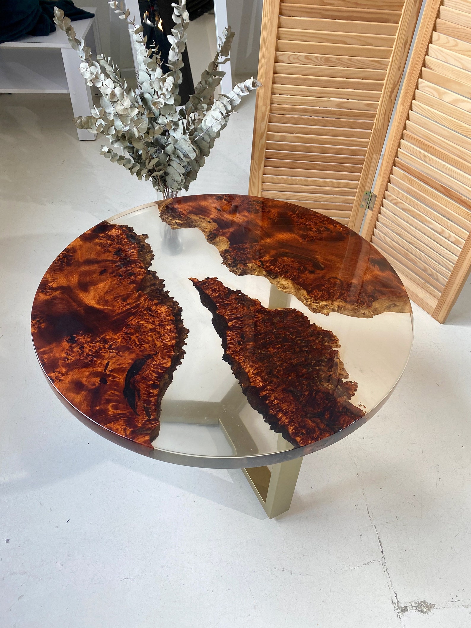 Epoxy Round Table Clear Epoxy Resin Wood Table Round Coffee Etsy