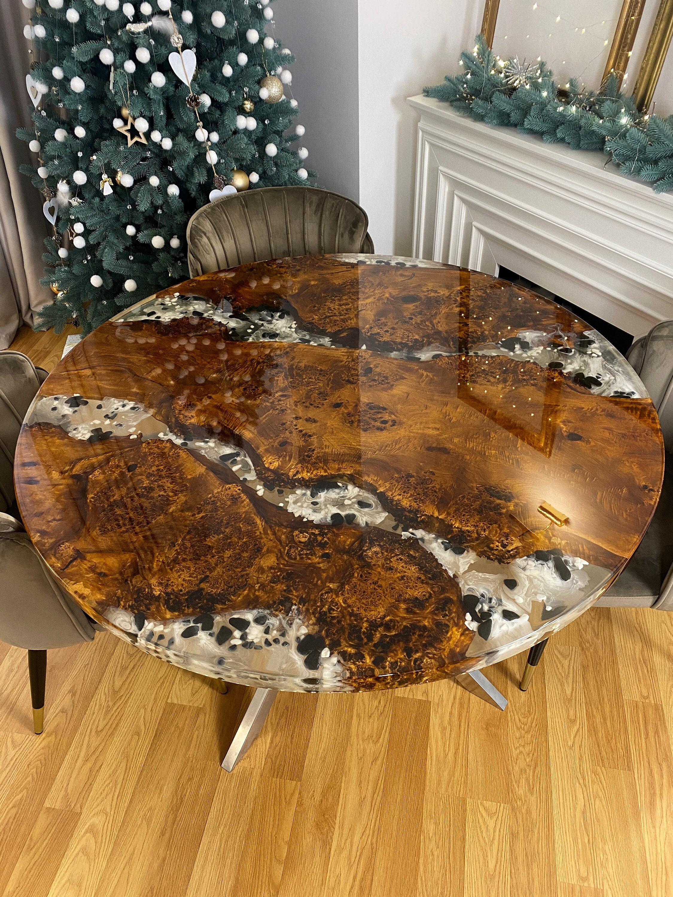 40 inch round dining outlet table set