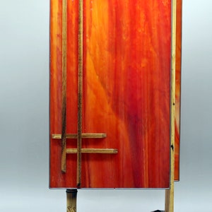 Add a touch of Frank Lloyd Wright to your home or office with our tall Arizona Mission Lamp.