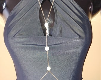 Beautiful gold and triple pearl necklace body chain!