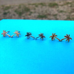 Gold palm tree earrings, Palm tree studs, delicate gold earrings, Tropical earrings, minimalist studs, beach studs, delicate earrings