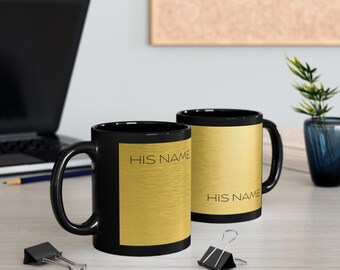 Zwartgouden gepersonaliseerde naammok voor hem; Valentijnsdagcadeau voor hem, jubileumcadeau echtgenoot, Vaderdagcadeau vader, aangepast cadeau voor mannen