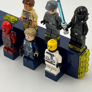 Lego Minifigurine Display, Legos Mini Figure Floating Shelf, Minifigurine Wall Display, Lego Display Shelf, Kids Room Decor Boys Room Decor