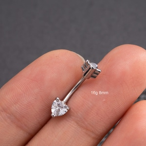Piercing para ceja con forma de torre y forma de flecha de 16 g, joyería para labio vertical con forma de corazón, piercing para ceja, piercing para cartílago, regalo para ella