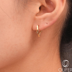 Pair of 925 Sterling Silver Earrings, Star Huggie Hoops, Silver or Gold Plated, Minimalist Everyday Jewelry, Cute Elegant Gift, Star Hoops