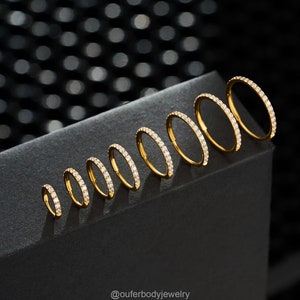 Boucles d'oreilles cartilagineuses CZ 16G/18G/20G pavées d'or/arceau de nez/arceau hélicoïdal/boucle d'oreille lobe/anneau de conque/boucle d'oreille petit cerceau/Tragus/piercing tour
