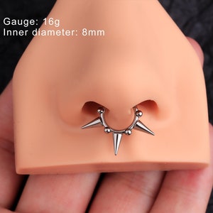 316L Surgical Steel Ball Spike Septum Hinged Clicker Hoop 316L Surgical Steel Ball Spike Septum Hinged Clicker Hoop
