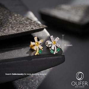 16G Five Petals Big Flower Leaf Flat Back Stud/Daisy CZ Internally Threaded Earring/Cartilage Stud/Helix/Tragus/Conch Earring/Flatback/Gift